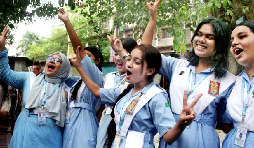 A total of 66,371 girls pass HSC exams